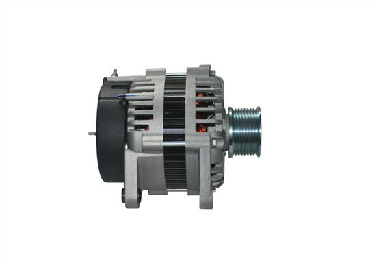 Ricambi originali per camion DongFeng Motore diesel 6C Parte 28V 70A Alternatore C4930794